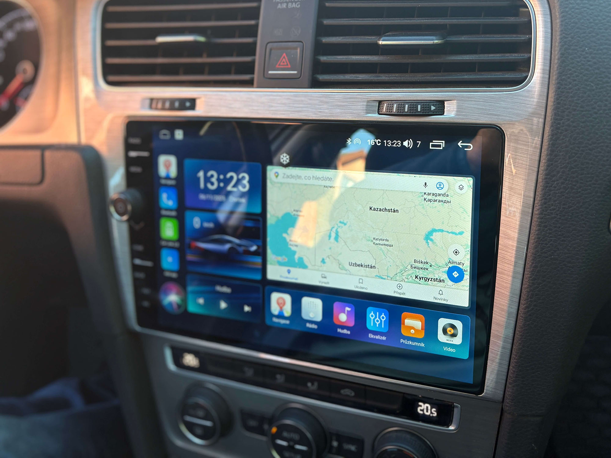 Detail nového autorádia